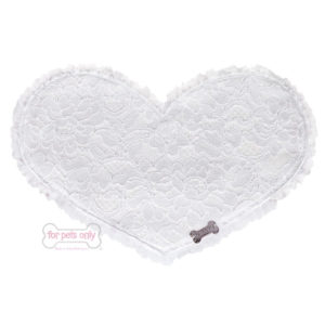 Lovely lunchtime white lace 