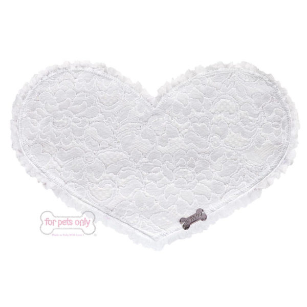 Lovely lunchtime white lace 