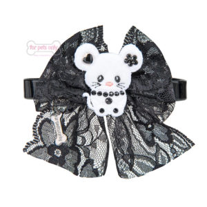 Topomio in black collar