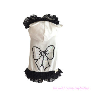 My girly white cotton t-shirt