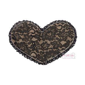 Lovely lunchtime black lace mat