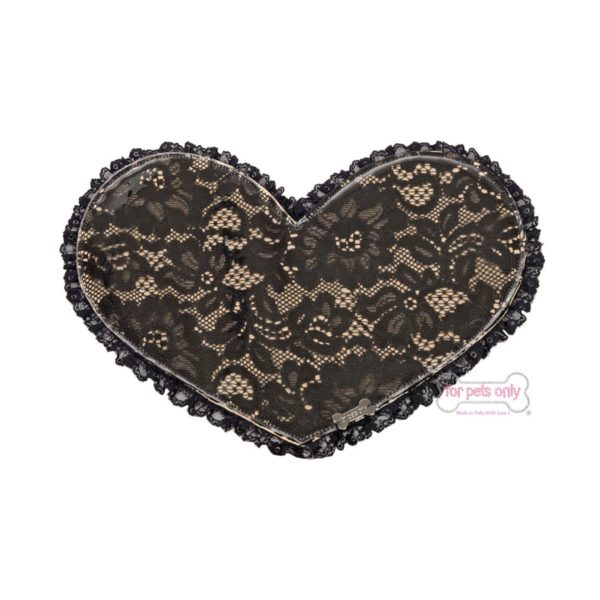 Lovely lunchtime black lace mat